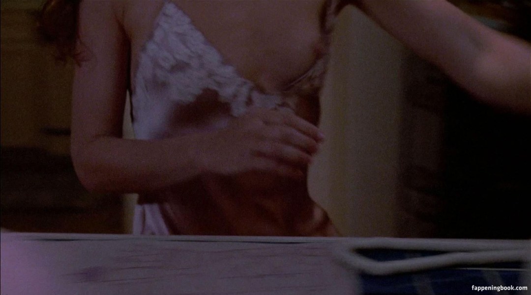 Блудливая Калифорния Мадлен зима голая