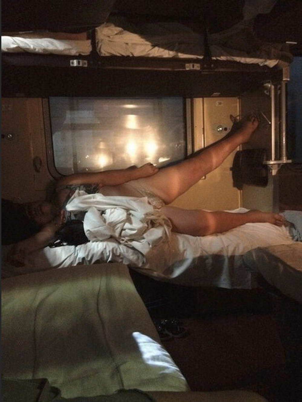 Спящие в поезде