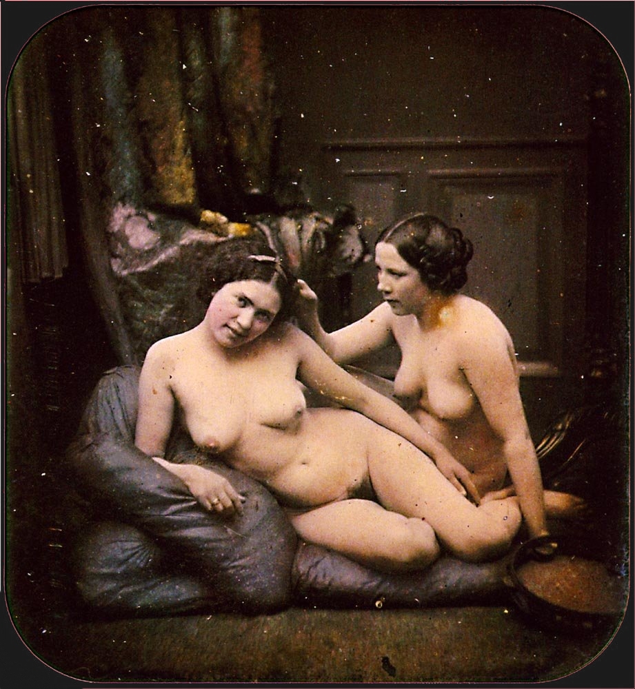 Голые женщины в прошлом