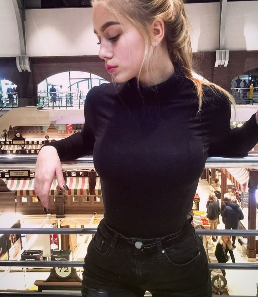 Тиктокерша Ульяна Соколова