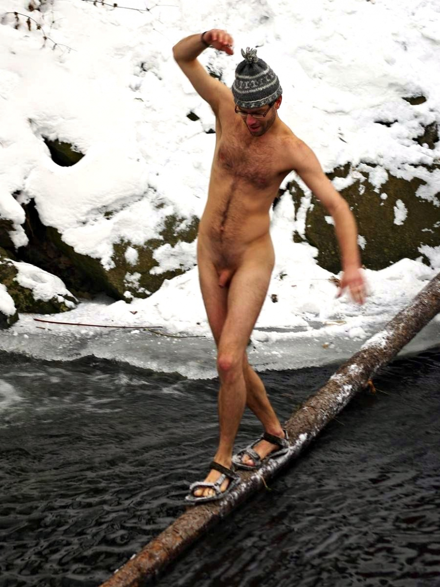 Голая прорубь Авсеенко