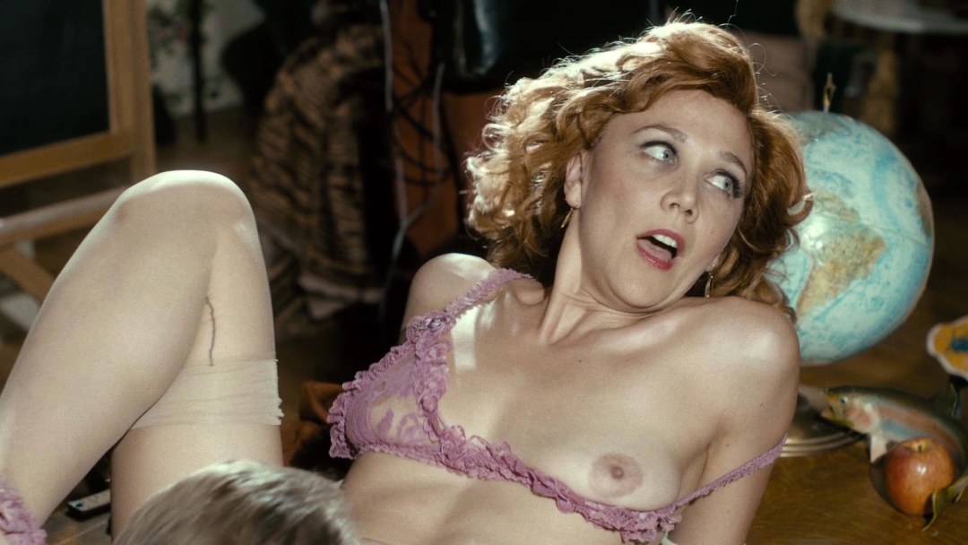 Мэгги Джилленхол персонаж 2006 nude