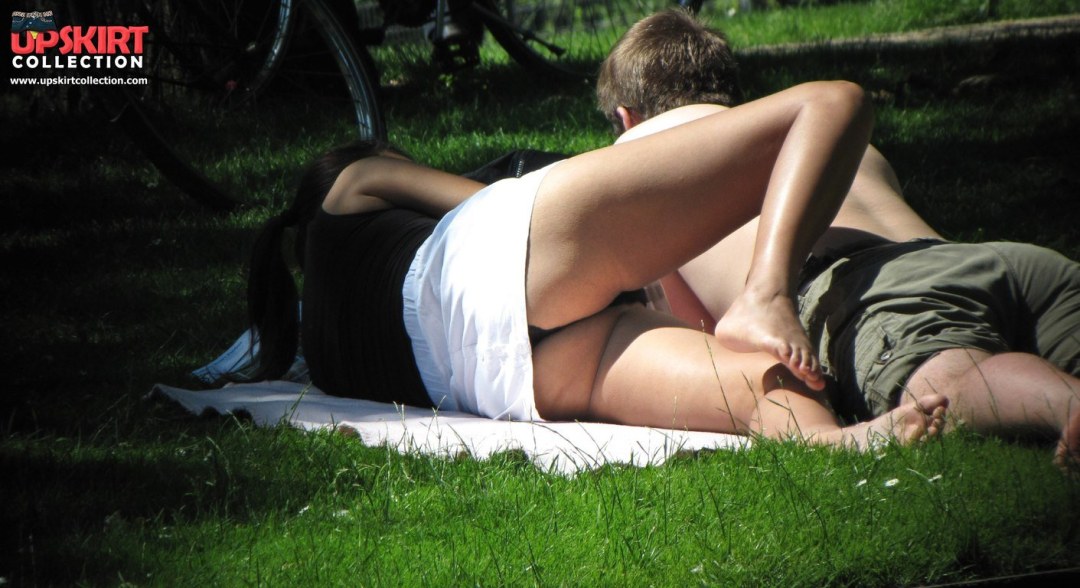 Голые на улице подсмотренное