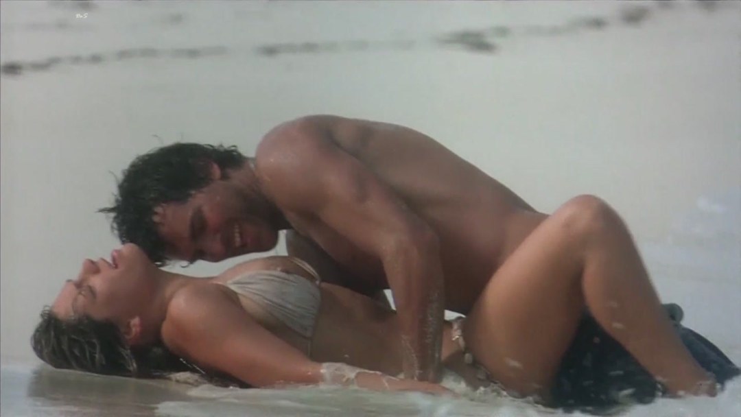 Kelly Brook Survival Island фильм sex