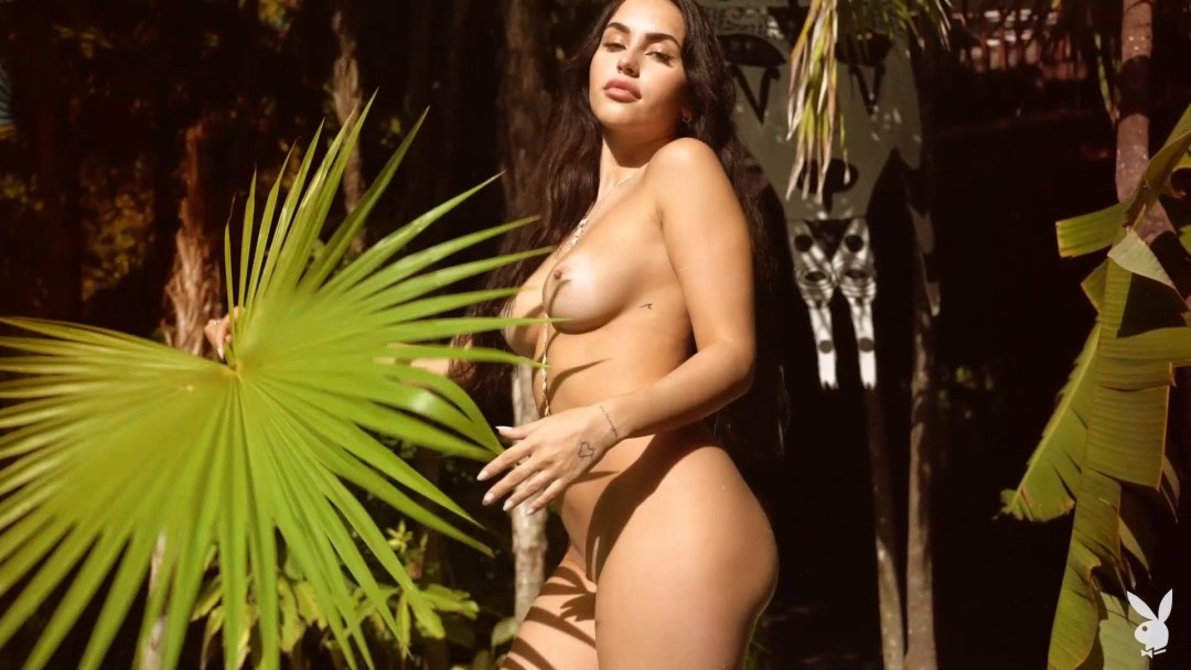 Клаудиа Альбертарио nude