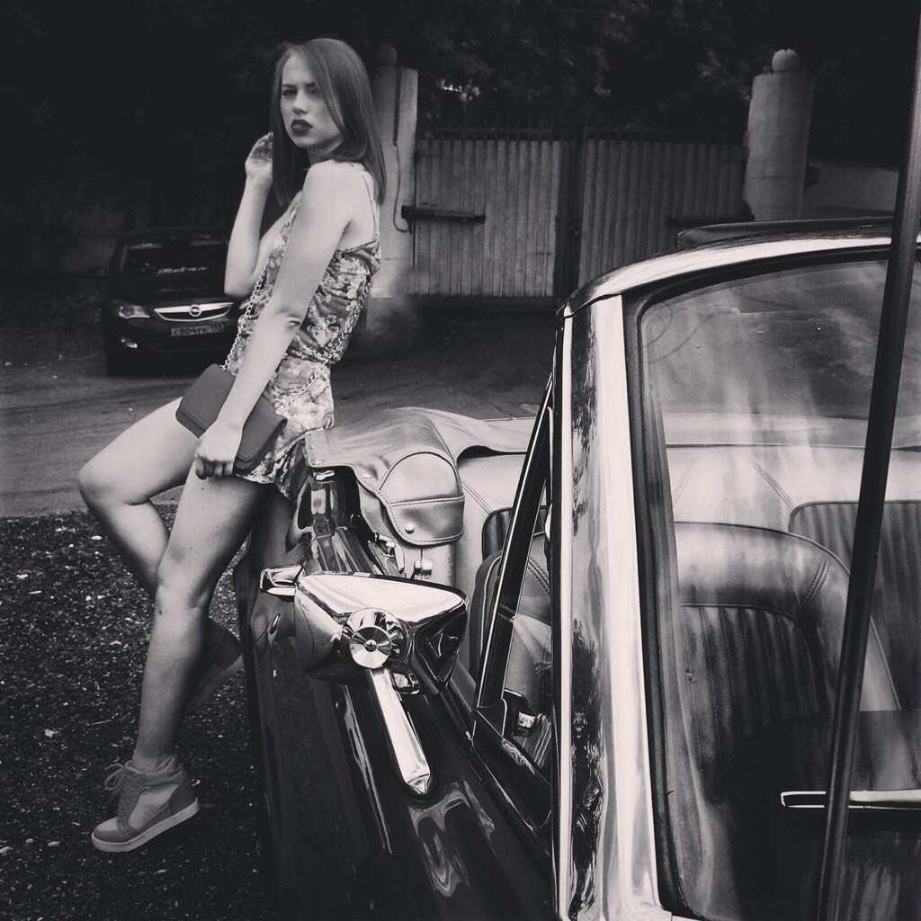 Яна Енжаева горячие