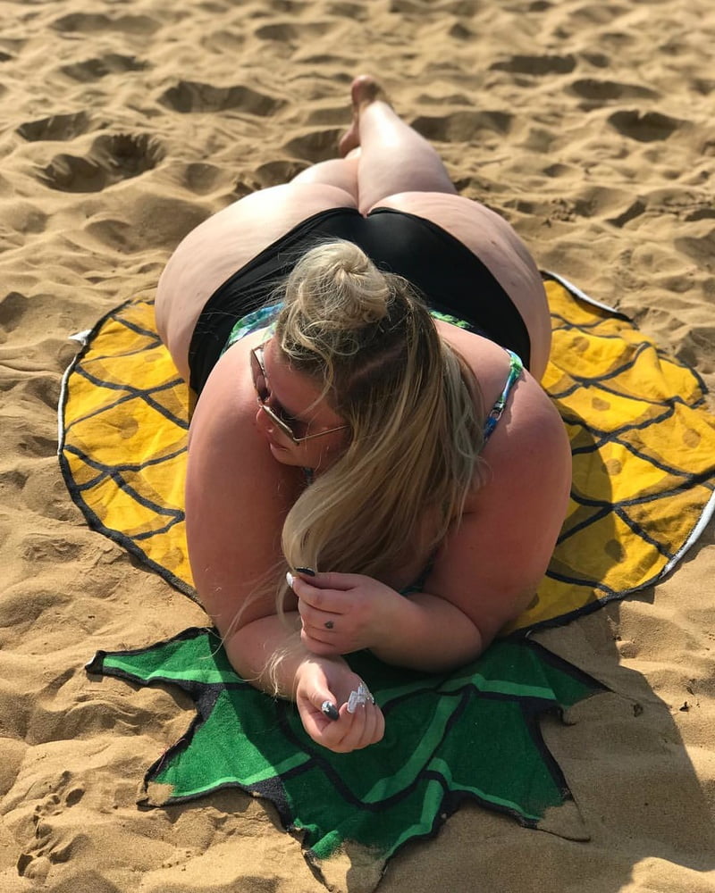 Голые толстые девчонки