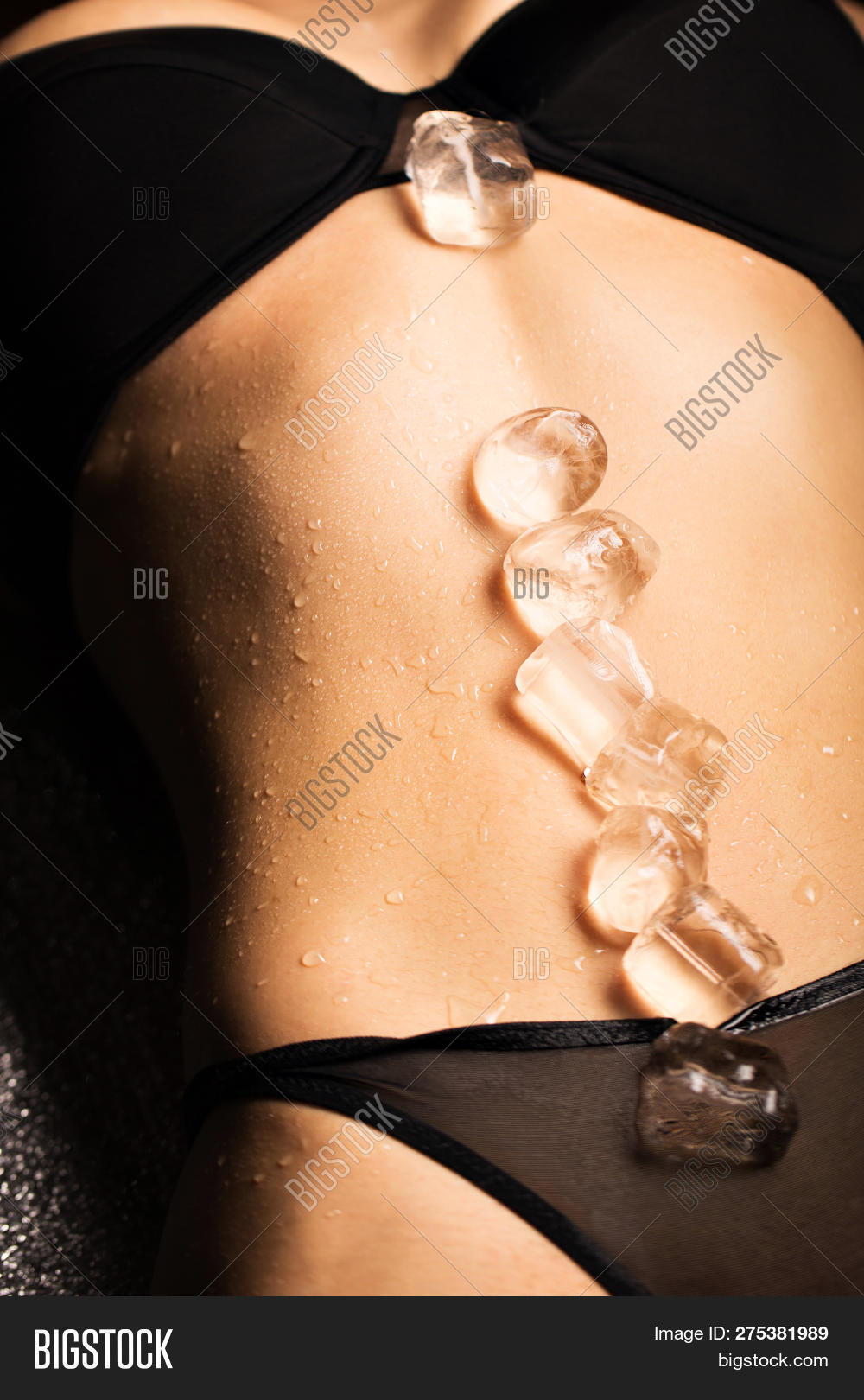 Льдом по телу