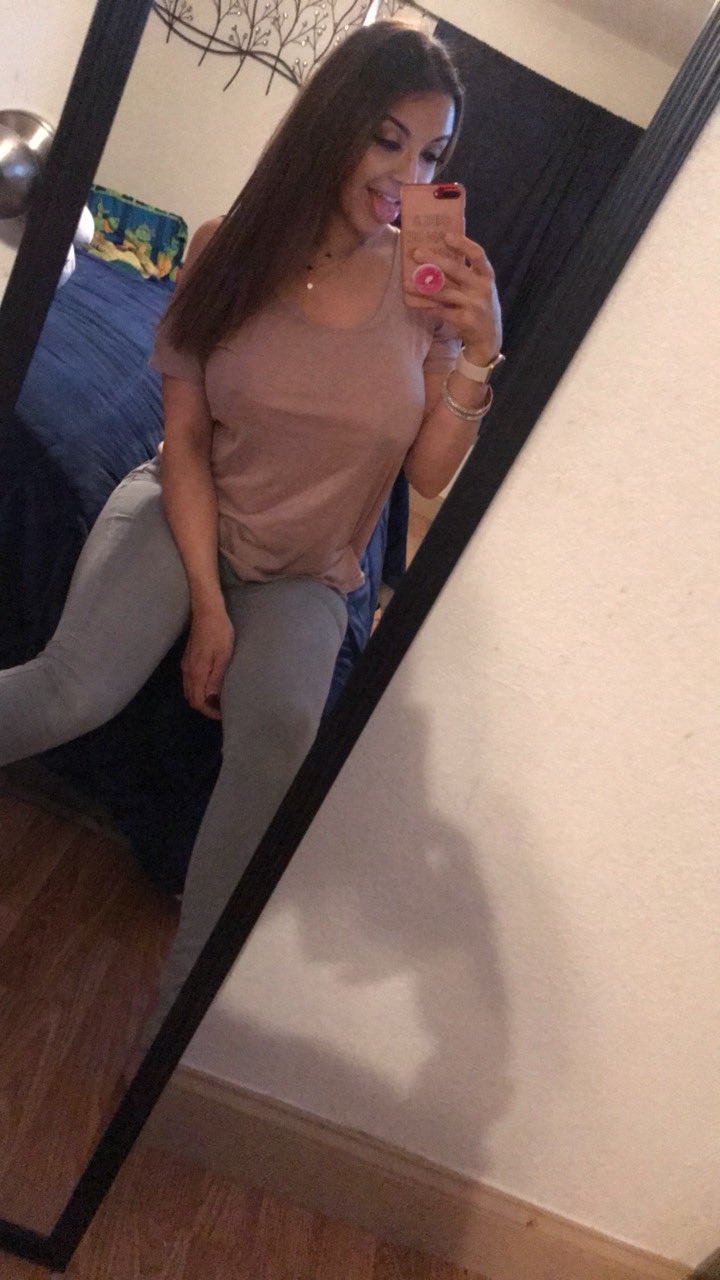 Брианна Мари Дейл голая