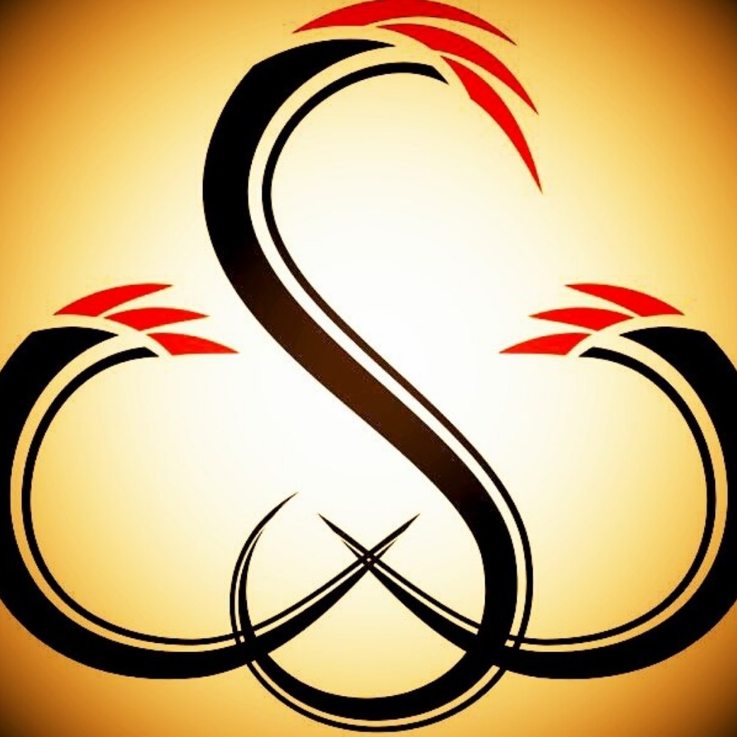 Ева Элфи 2021