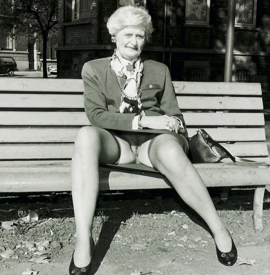 Анальные бабушки ретро