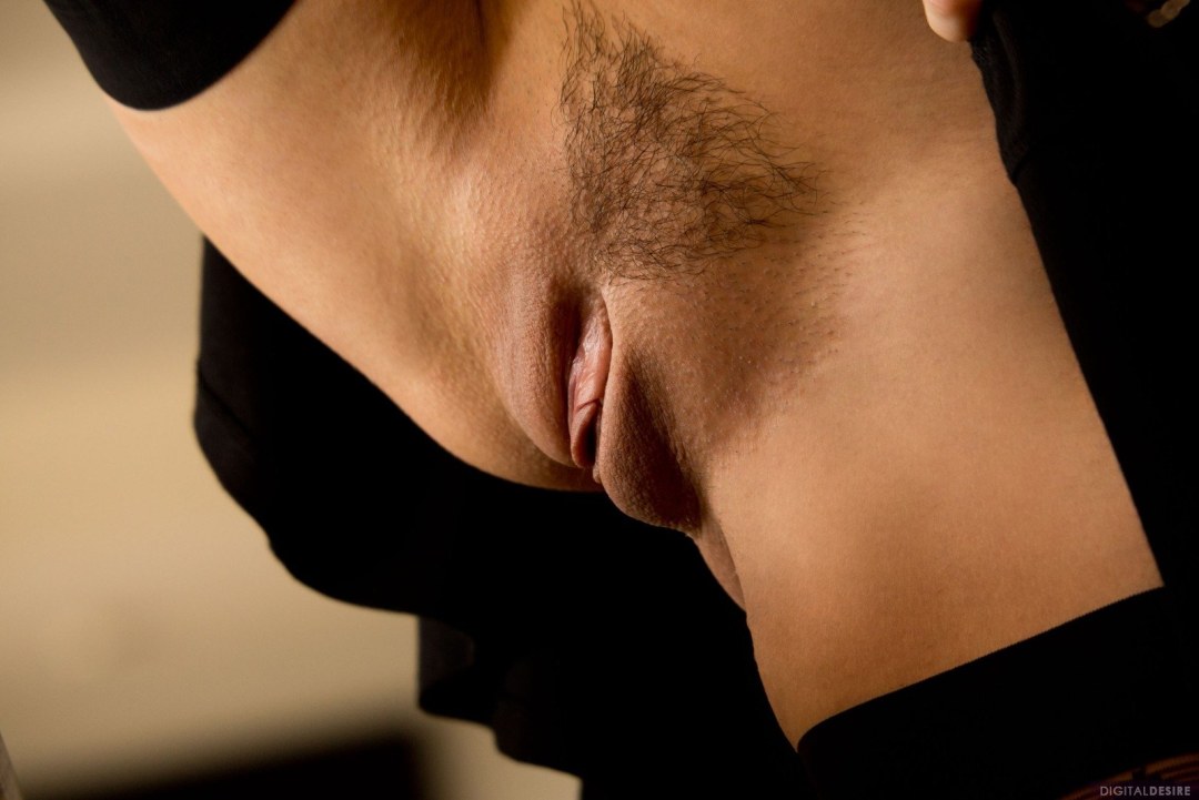 Женский лобок крупным планом