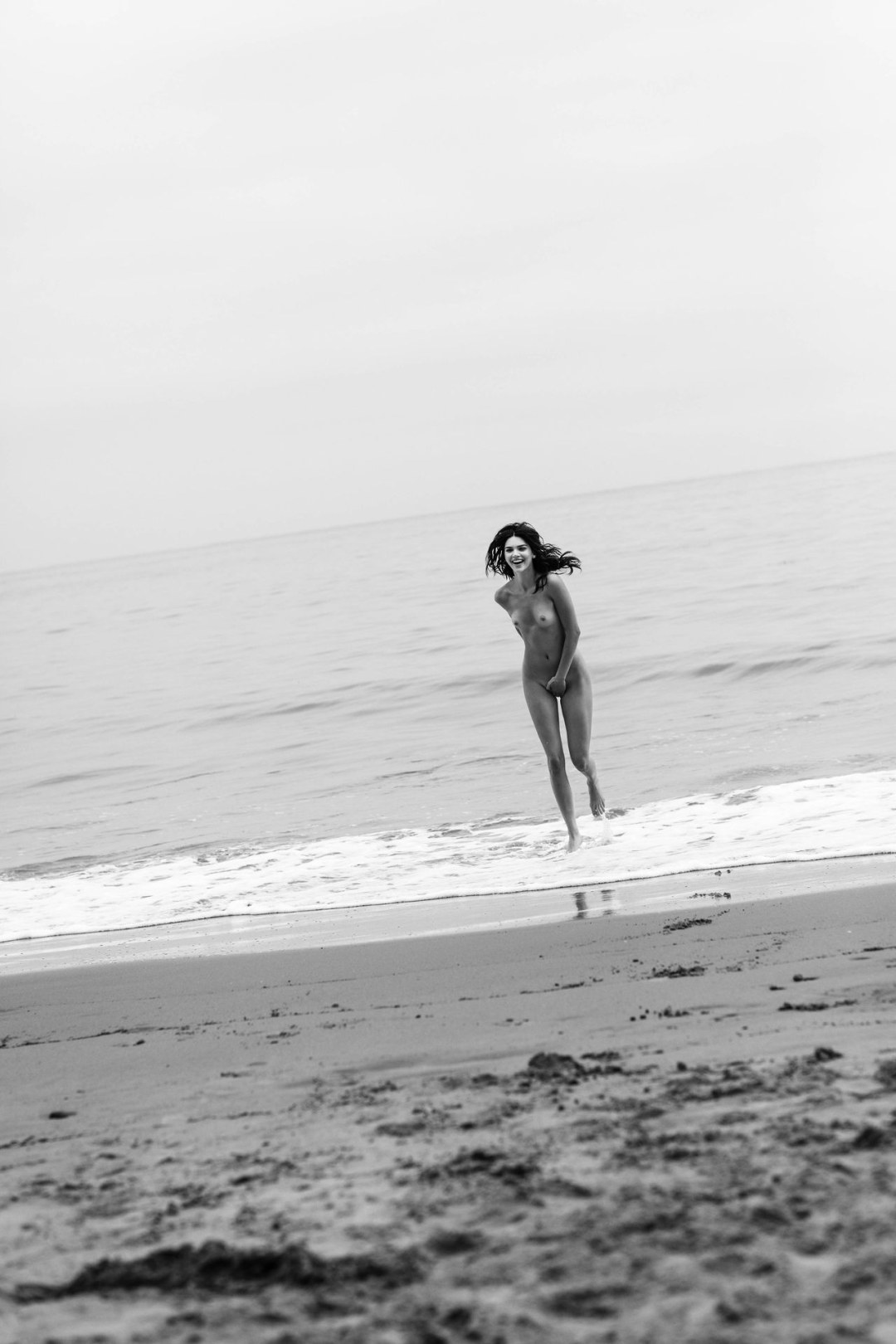 Кендалл Дженнер ню