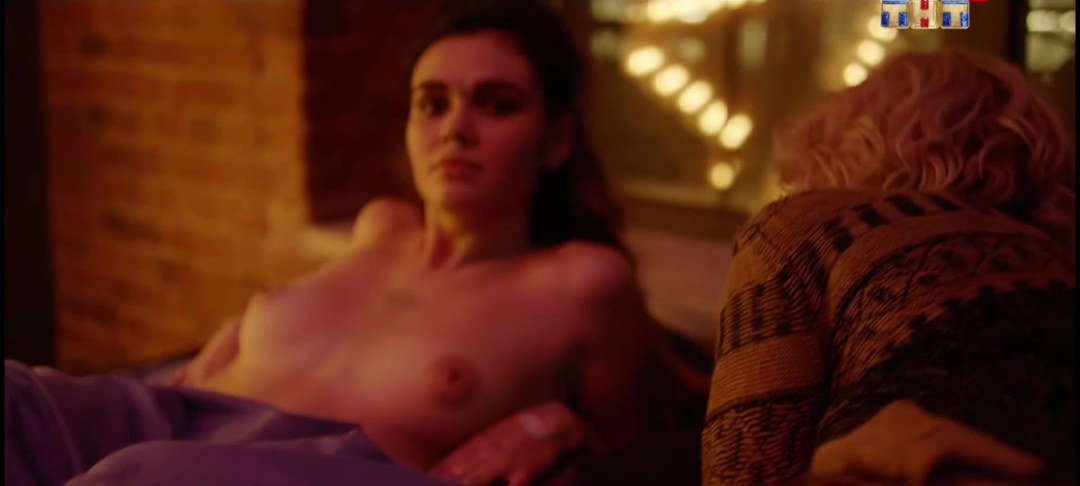 Юлия Хлынина голенькая