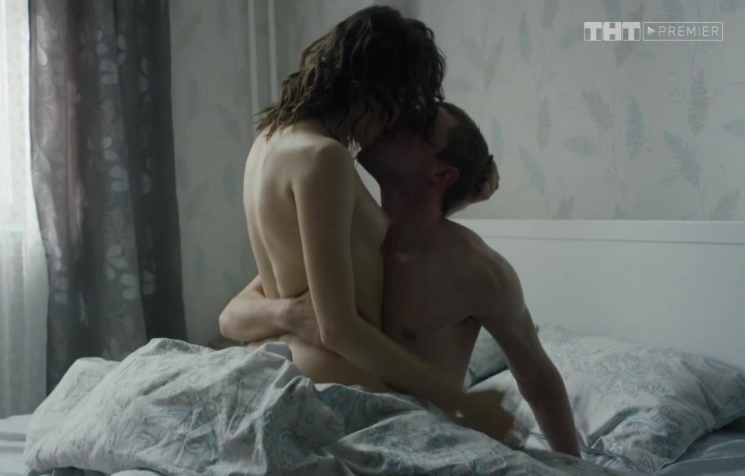 Юлия Хлынина голая в фильме Дуэлянт