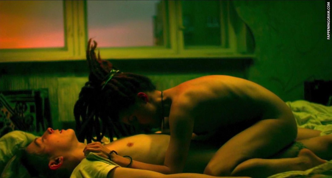 Агния Кузнецова разделась в фильме