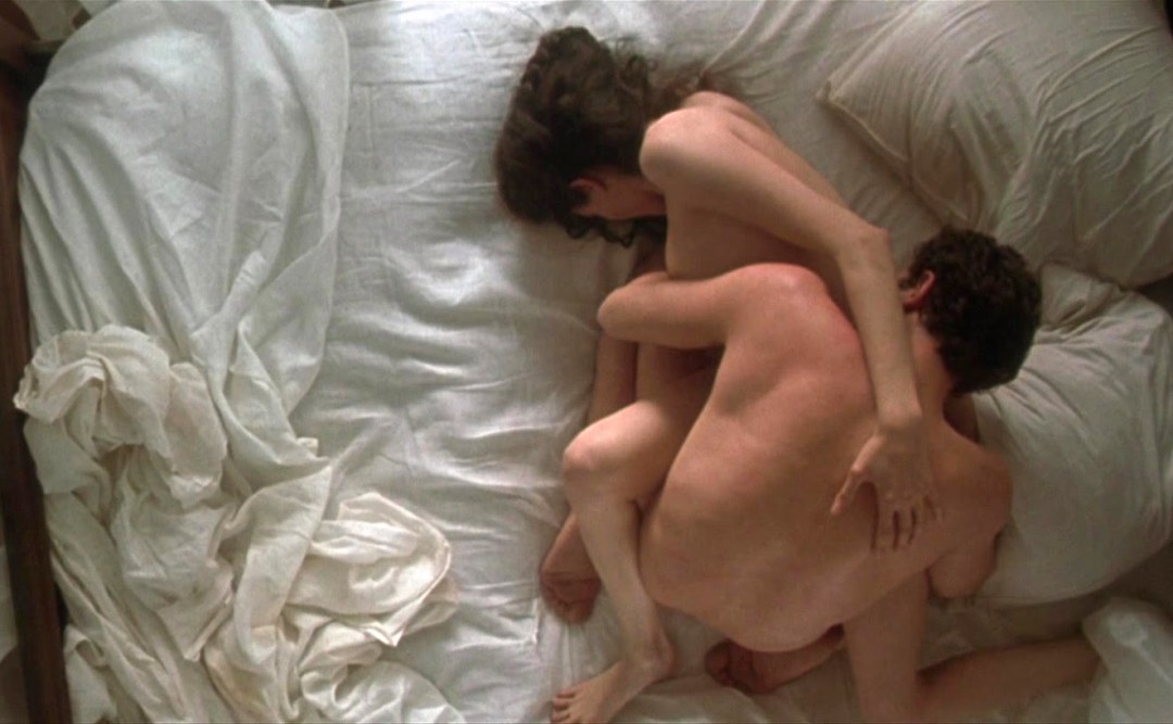 Анджелина Джоли эротические сцены