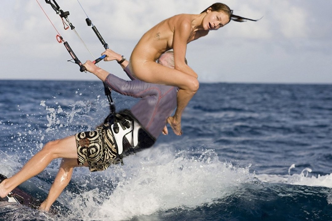 Серфинг девушки голышом