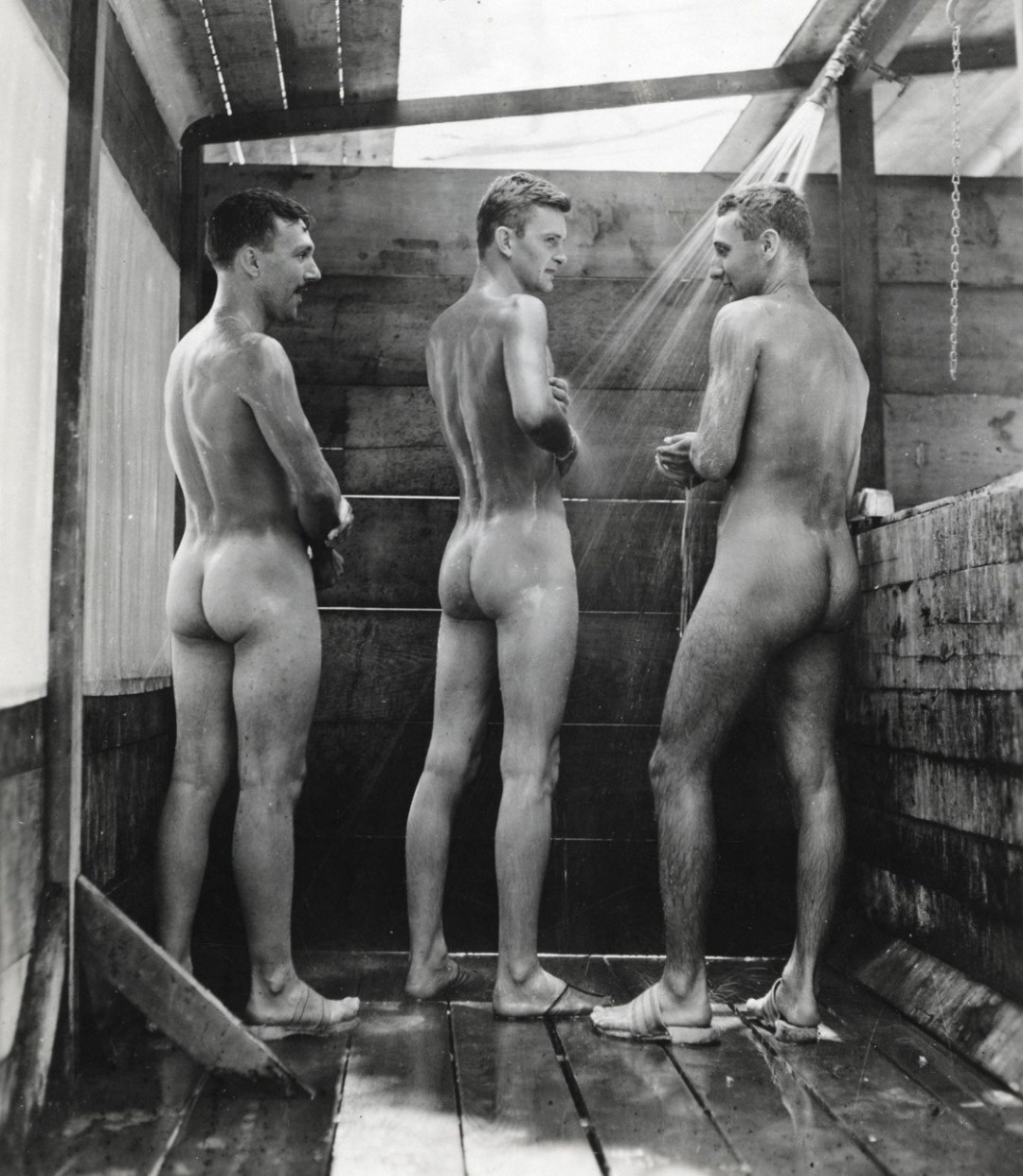 Мужская фотосессия ню в бане