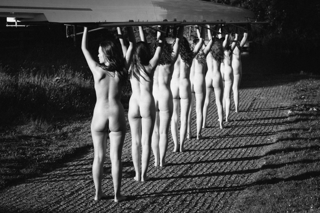 Фотограф Римантас Дихавичюс ню