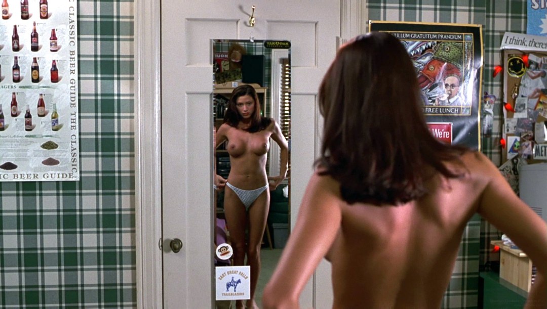 Шеннон Элизабет в бикини