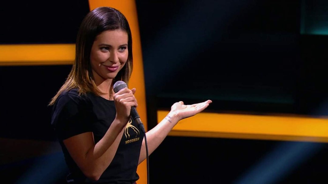 Парень пишет девушке Мем