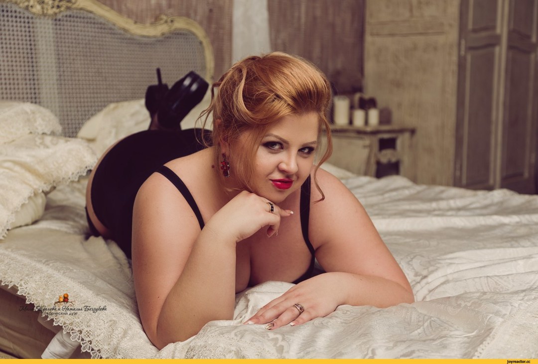 Тина Смит модель плюс сайз