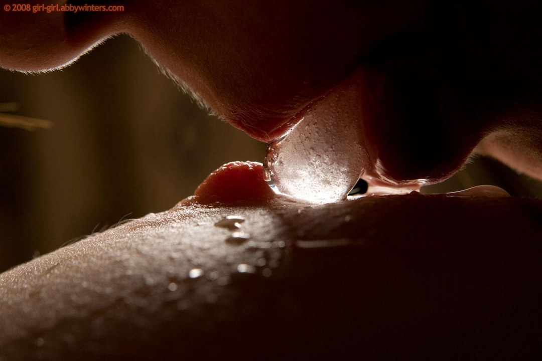 Эротические картинки со льдом