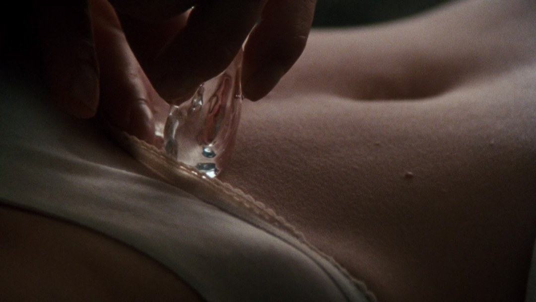 Эротические ласки со льдом