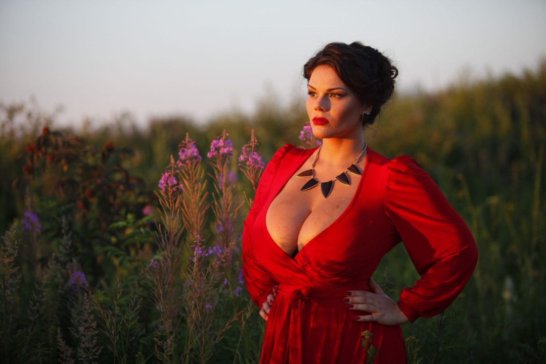 Мария (Мия) зарринг сиськи