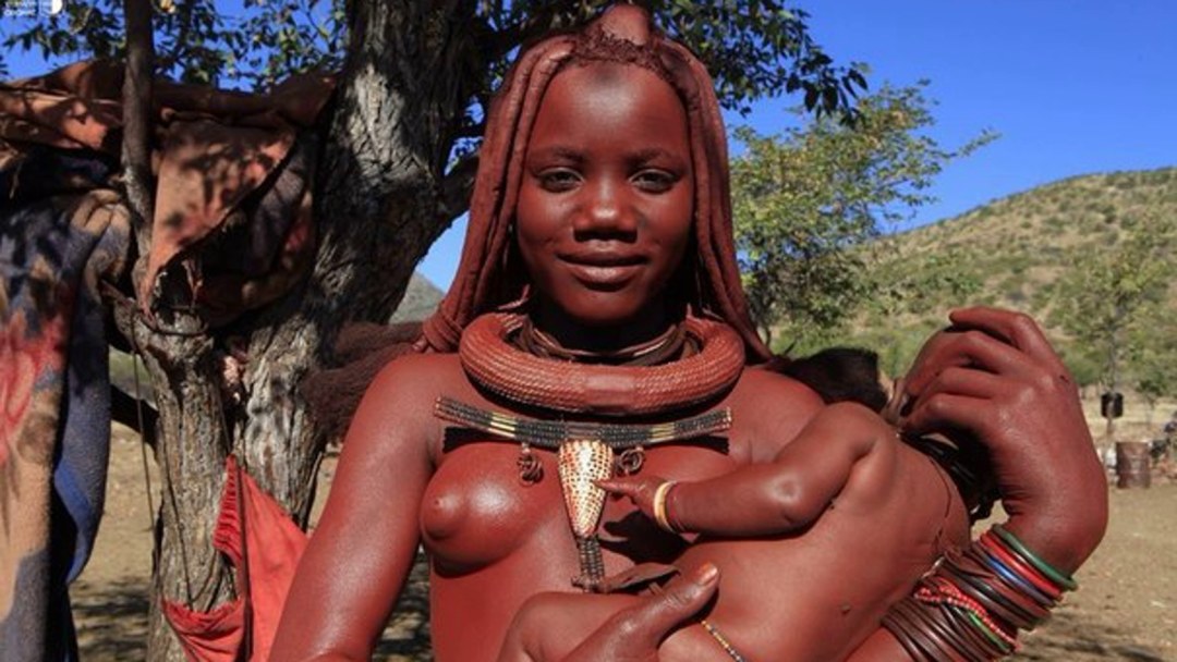 Племя Химба в Намибии голые женщины