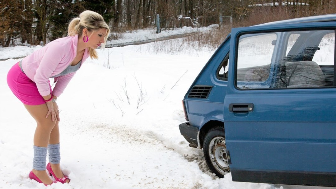 Снегурочки на трассе