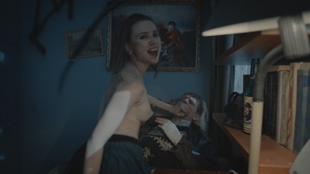 Яна Енжаева сериал Бесстыдники голая