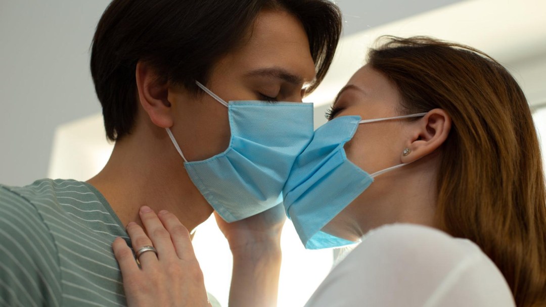 Молодые красотки с мужиками