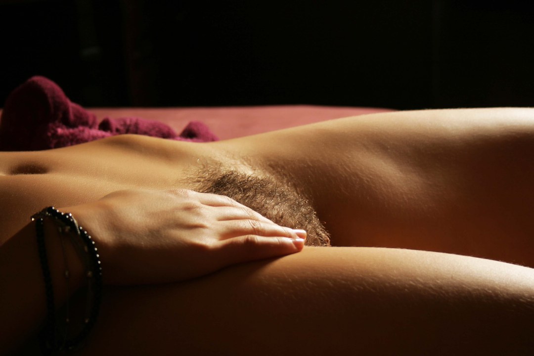 Девушки с выпуклыми лобками