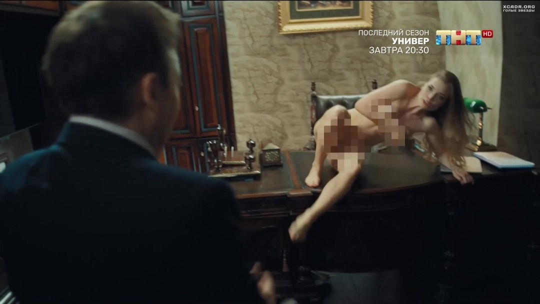 Голая Валентина Рубцова из сериала Саша Таня