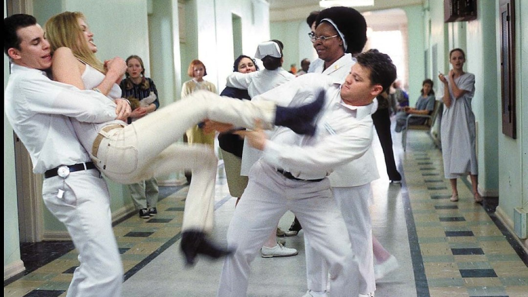 Зрелые группа в квартире