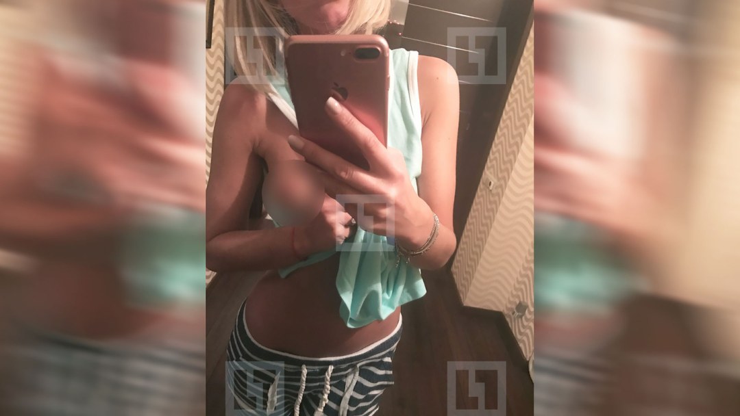 Элина Камирен дом 2 сиськи
