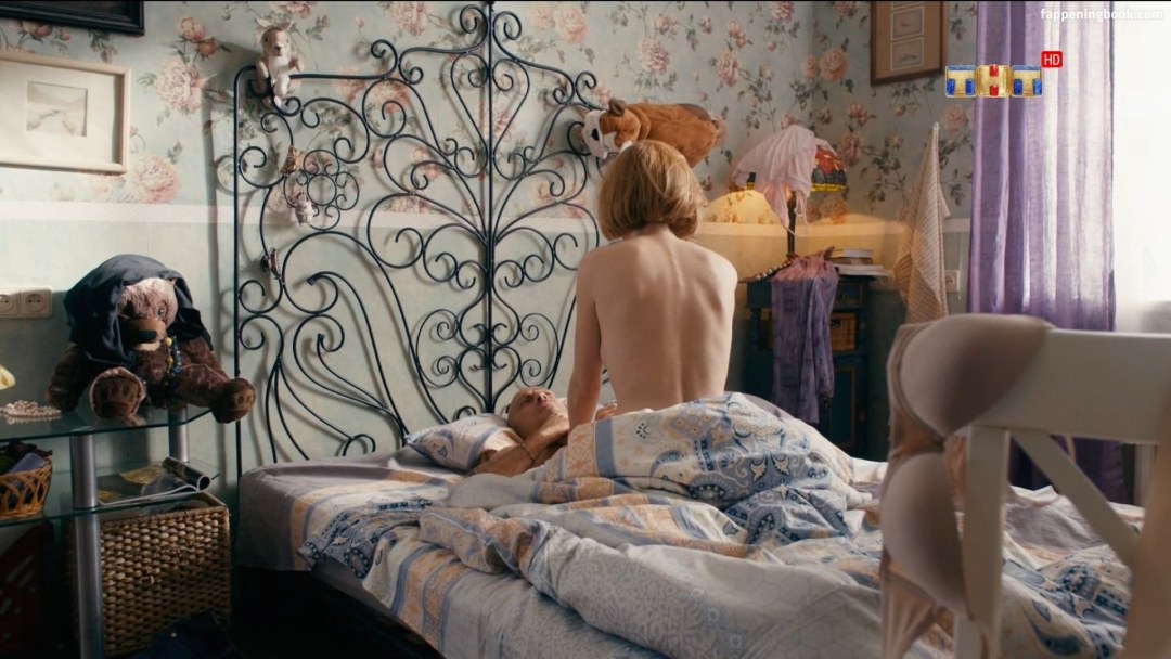 Порнозвезда Бри Ларсон