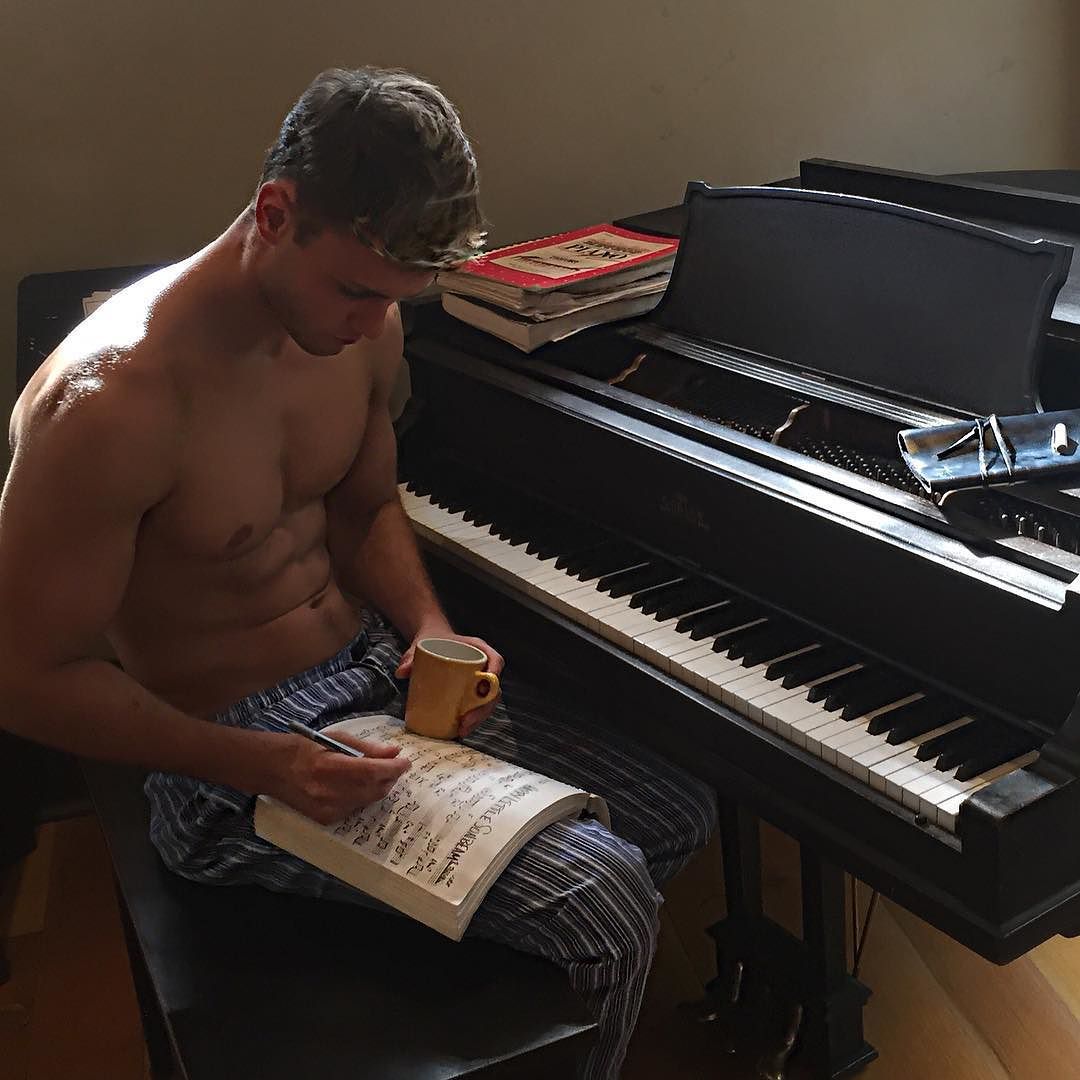 Анна Межирова пианистка