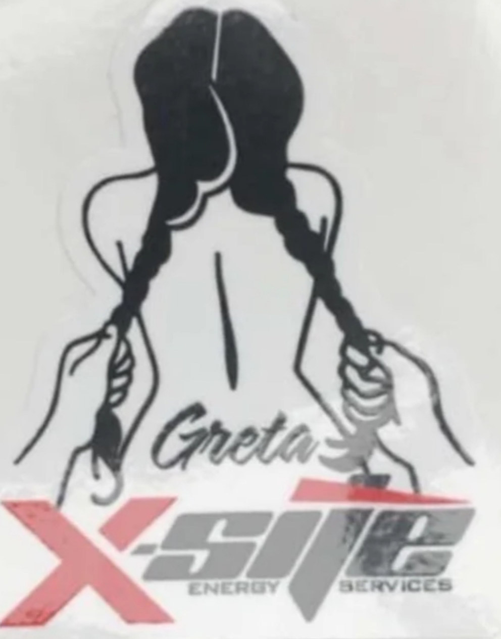 Голенькая Грета Тумберг