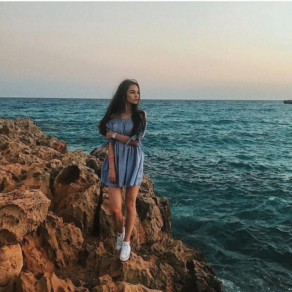 Ева Эльфи (Eva Elfie)