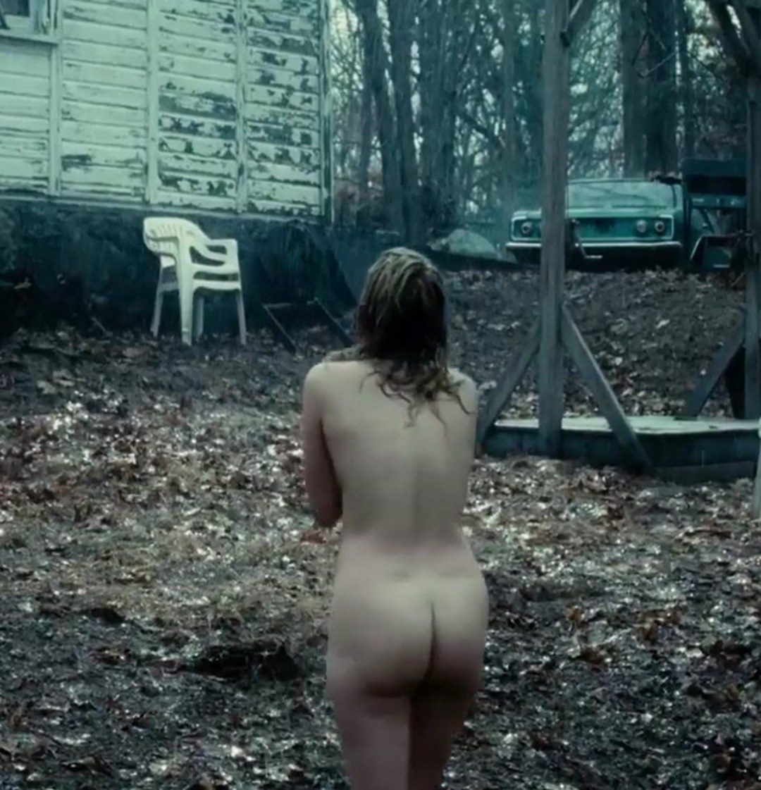 Хейли Беннетт фильмы голая