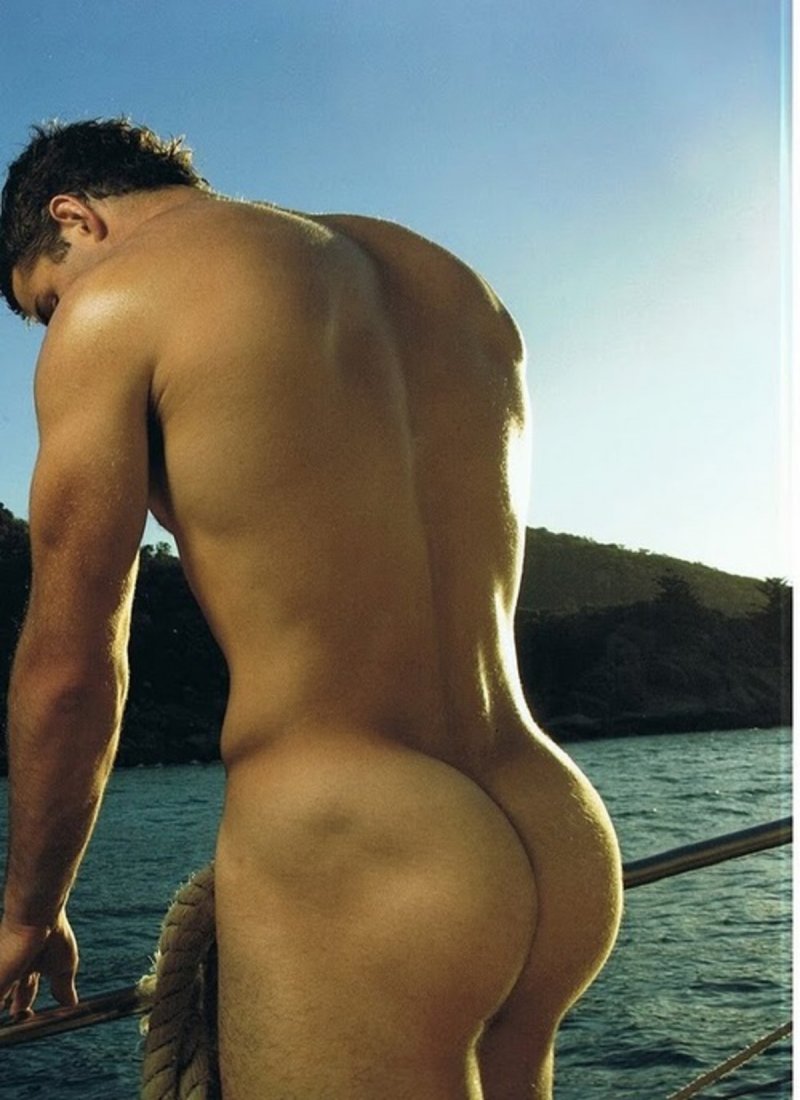 Красивые мужские задницы