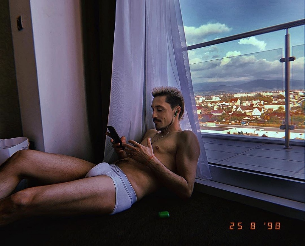 Ева Эльфи (Eva Elfie)