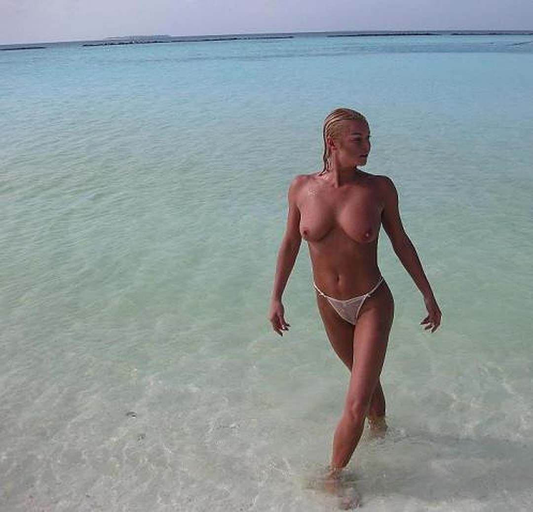 Волочкова без трусиков