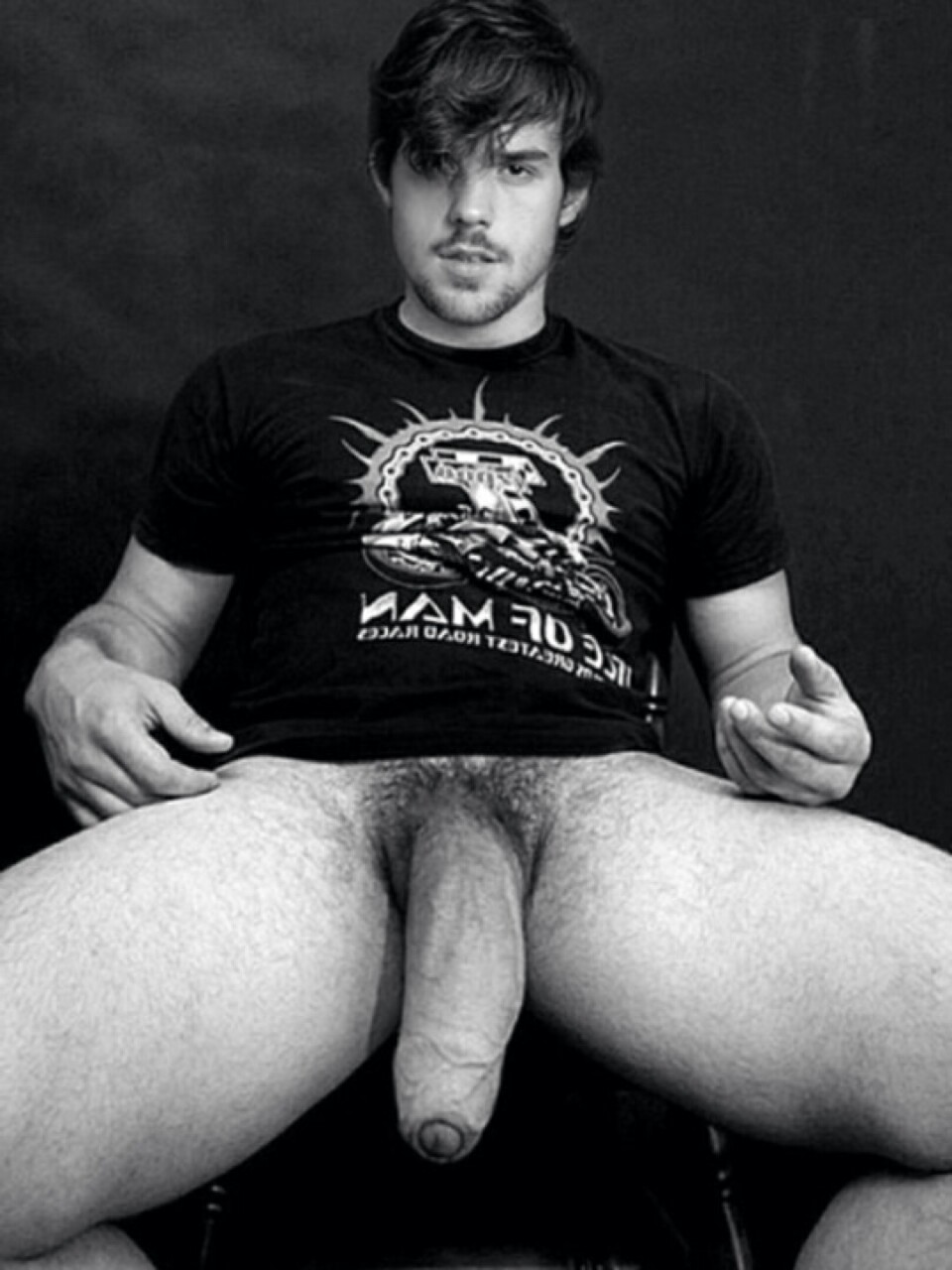 Красивые накаченные голые мужчины