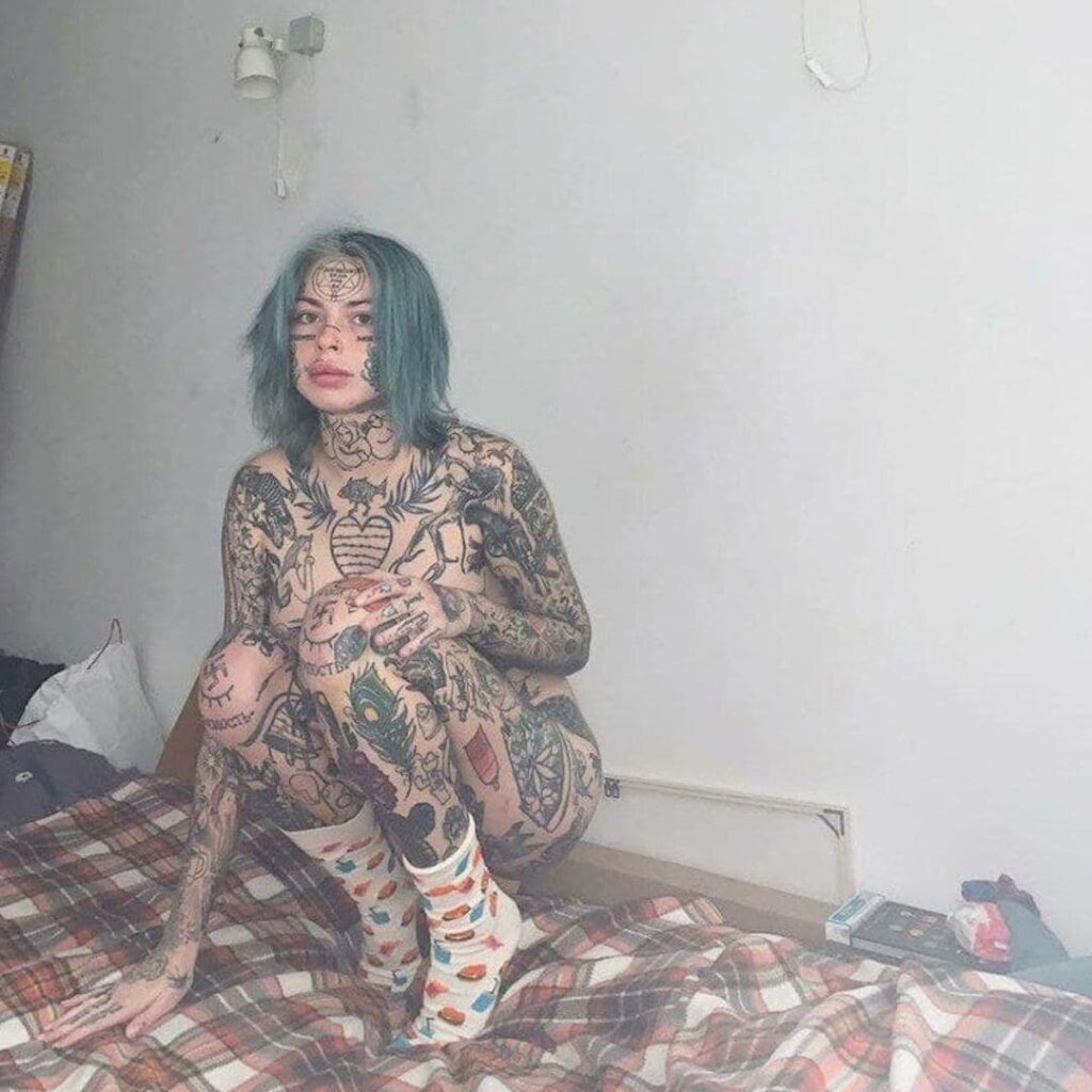 Полина Савекина