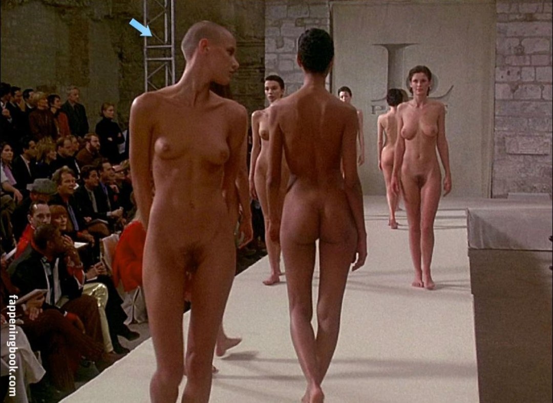 Чарли Ле Минду Charlie le naked