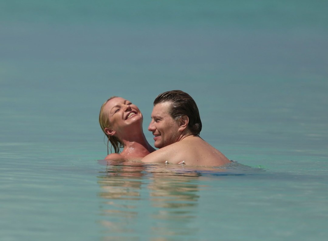 Шпагат Волочковой в Нижнем